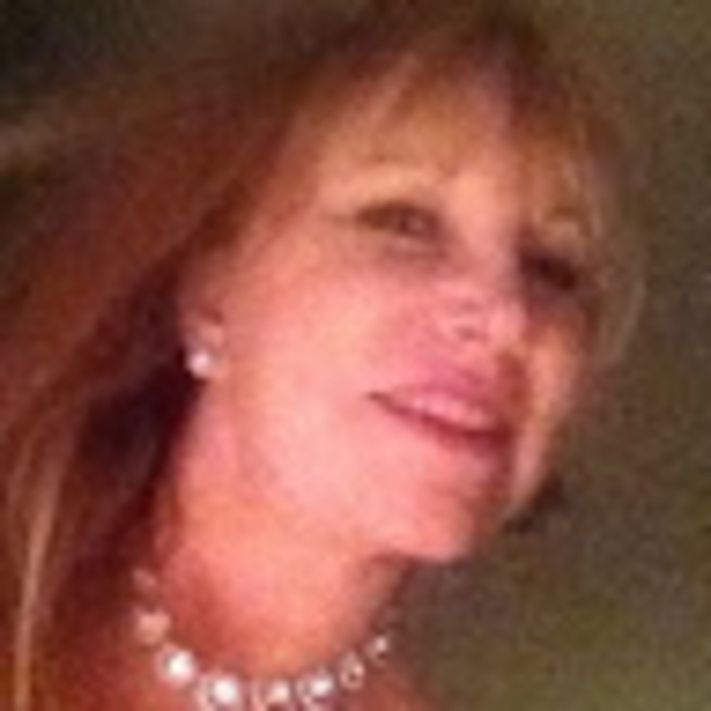 Meet your Posher, Laurie